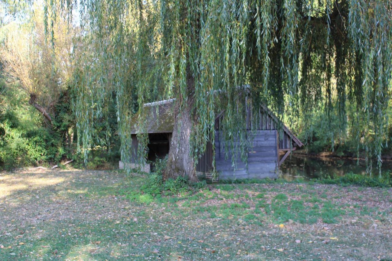 Vila Chez Santia Brinon-sur-Sauldre Exteriér fotografie